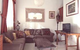 Casa Amarilla Borbalan